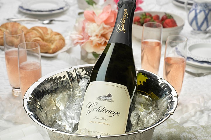 Goldeneye sparkling wine in ice bucket